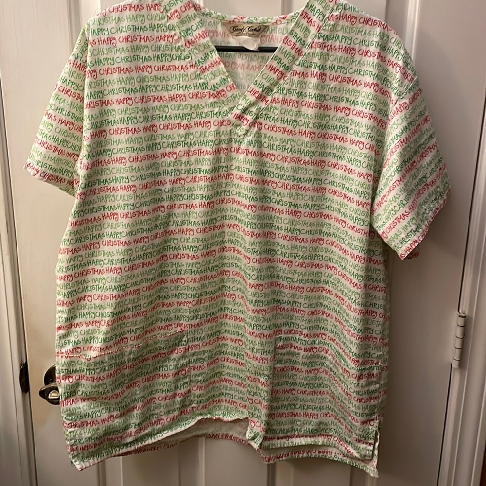 Women’s scrub top